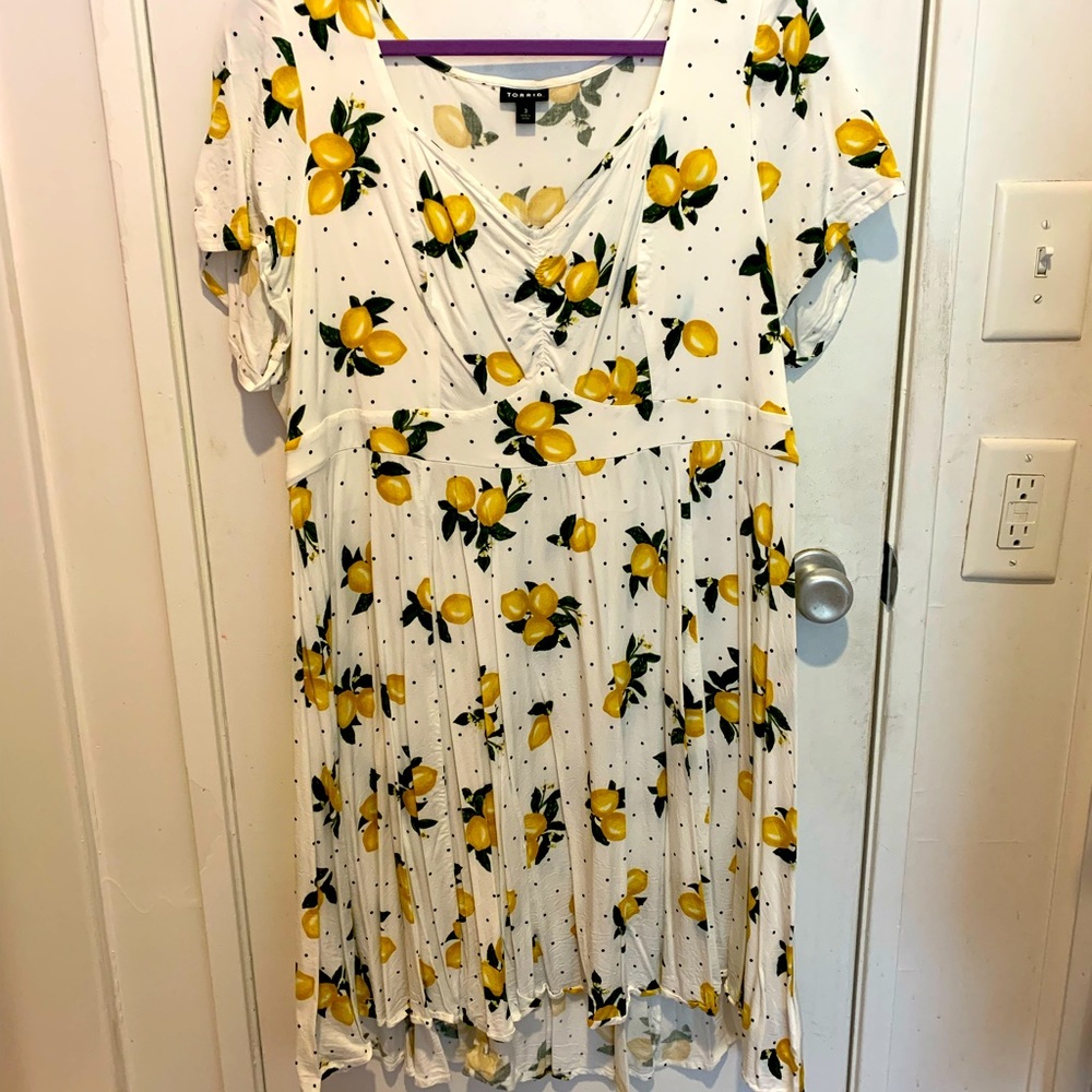 Torrid White Lemon Print Dress